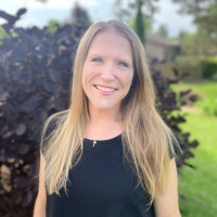 Profile Image of Molly Bellmont