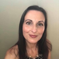 Profile Image of Linda Sperring