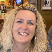 Profile Image of Mary Craig