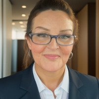 Profile Image of Victoria Close