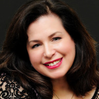 Profile Image of Elizabeth Rosiello