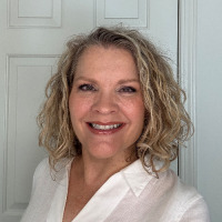 Profile Image of Kathryn Miller