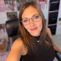 Profile Image of Amy Houseman