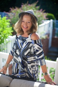 Profile Image of Roxy Coursey