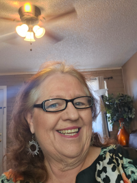 Profile Image of Karla Larson