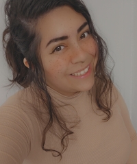 Profile Image of Adela Valenzuela