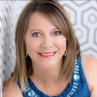 Profile Image of Sandra Salazar