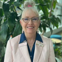 Profile Image of Paula Prieur