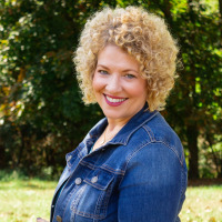 Profile Image of Amy Bowman