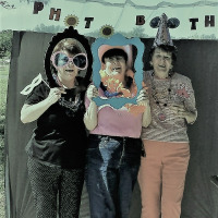 Profile Image of Maggie Warren