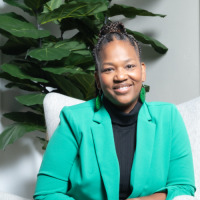 Profile Image of Tracey Cole-Smalley