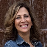 Profile Image of Cyndi Rodrigues