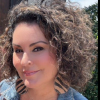 Profile Image of Lisa Reimer